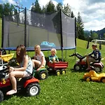 Daire Bifeis Huette Altenmarkt im Pongau