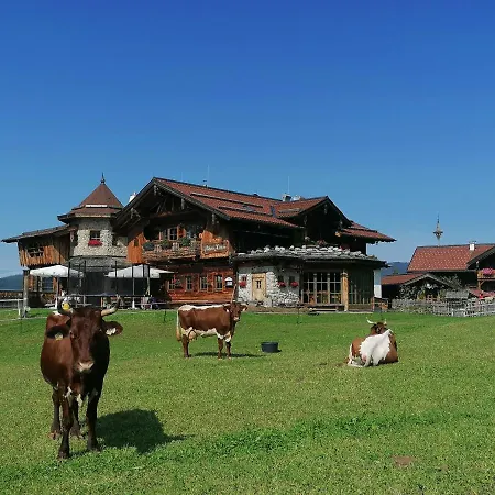 Bifeis Huette * アルテンマルクト・イム・ポンガウ