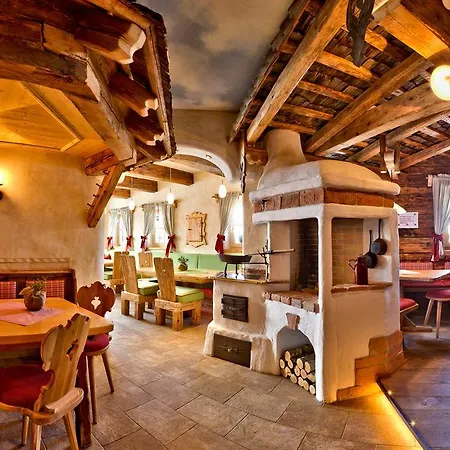 Bifeis Huette アルテンマルクト・イム・ポンガウ