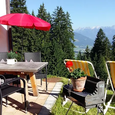 Bifeis Huette アパート